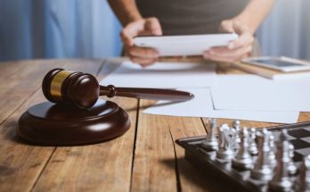 Smart Way to Hire Lawyers via Attorney Referral Service